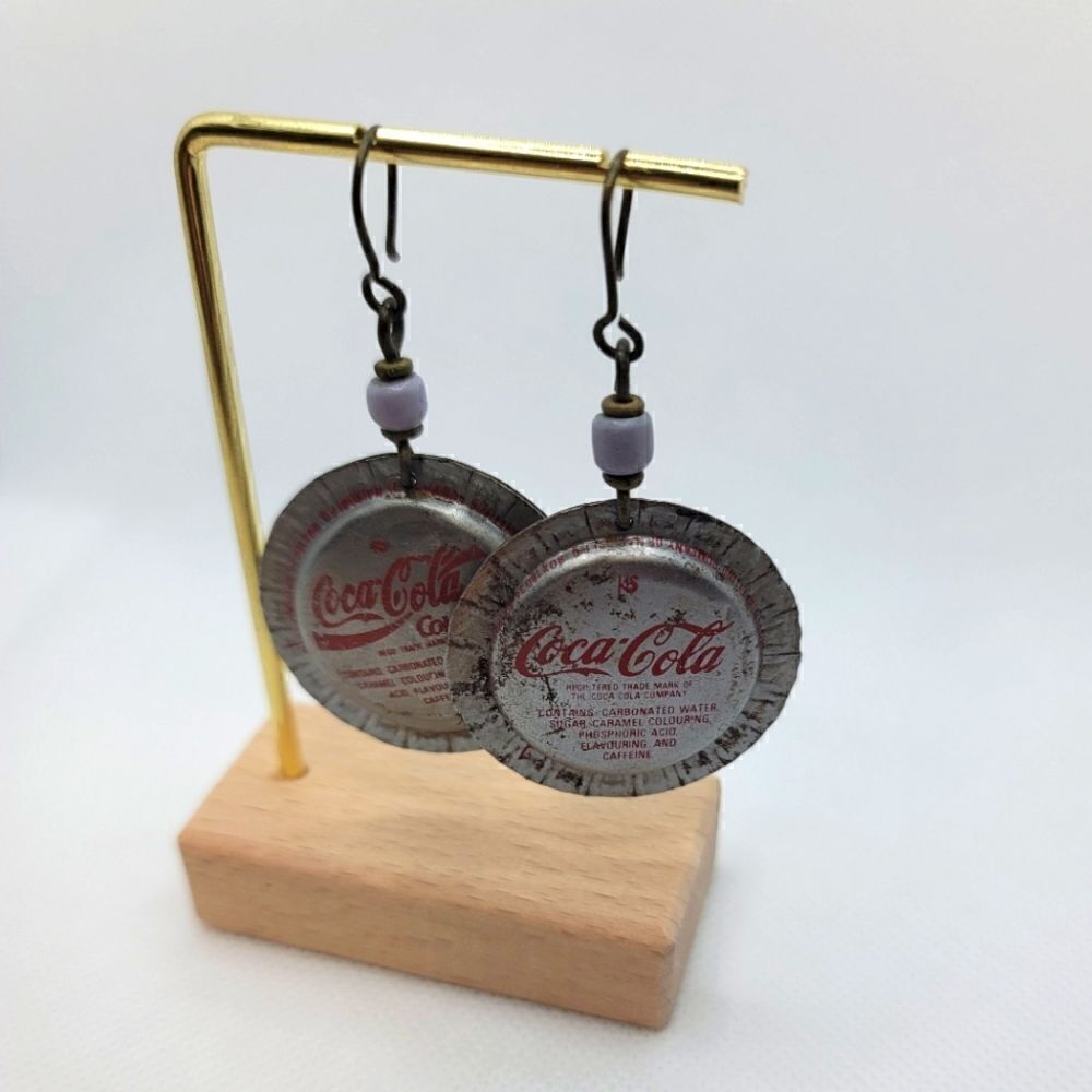 🎄5/$25🎄VINTAGE Handmade Coke Cap Earrings
